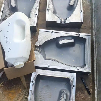Plâtre en plastique pour les bouteilles d'eau minérale et de vin