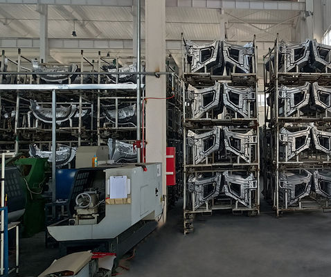 718 Mold Steel Die Casting Mold avec 200000-1000000 coups de feu pour des solutions de coulée à mourir personnalisées en aluminium