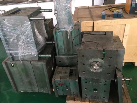Formule de pressage métallique personnalisée pour véhicule en aluminium Formule avec 300000-1000000 coups de vie du moule