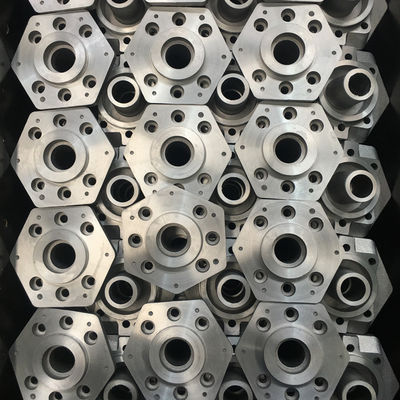 Moulé sous pression pour le boîtier du moteur en aluminium 200000-1000000 coups de main garantie