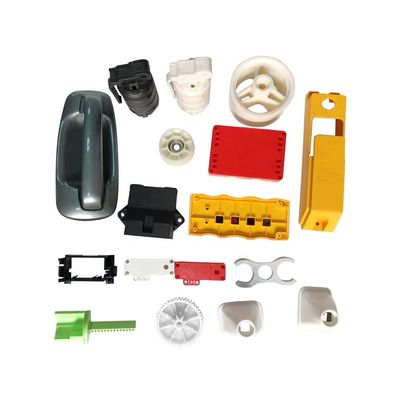 Processus de compression/injection Mousse d'injection en plastique personnalisée et pièces d'injection en plastique avec surface de traitement thermique Finition