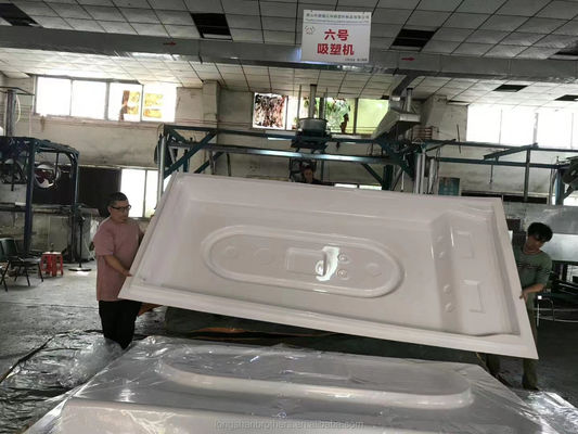 Application domestique et industrielle Accessoires automobiles en plastique Fabrication de grilles de voiture avec service de moulage Formé sous vide sur mesure