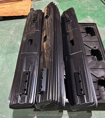 Application domestique et industrielle Accessoires automobiles en plastique Fabrication de grilles de voiture avec service de moulage Formé sous vide sur mesure