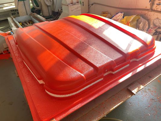 Pièces en plastique à vide pour couverture de toit de véhicule et accessoires/composants intérieurs/extérieurs par service de moulage