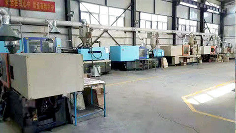 Meilleur moule de machines de pièces en plastique personnalisé Service de moulage par injection Fabricant de moules avec des couleurs personnalisées