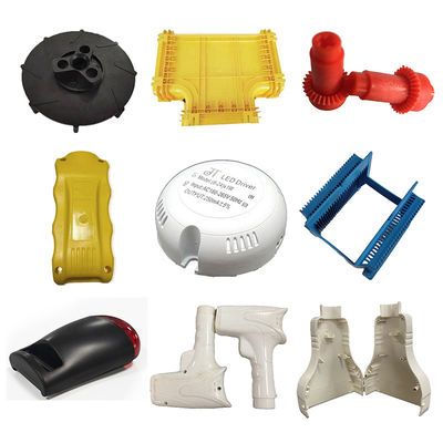 Formule d'injection en plastique couleur personnalisée pour les pièces d'intérieur automobiles et la production