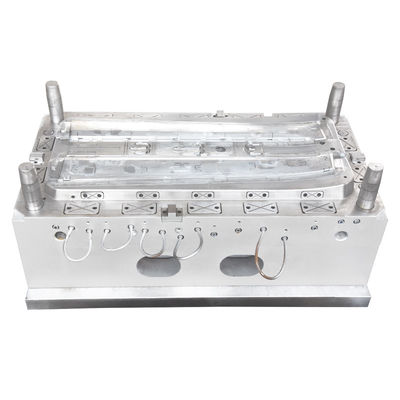 Moldes de tableau de bord de voiture en plastique personnalisées pour le moulage par injection dans les accessoires automobiles