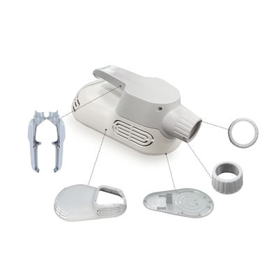 Pièces de moulage par injection plastique personnalisées pour diverses applications avec certification ISO9001:2015