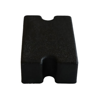 Pièces de moulage par injection plastique personnalisées avec service d'usinage et certification ISO9001:2015