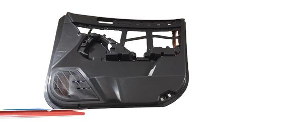 Type de modélisation en plastique à injection directe Parties de pare-chocs automobiles en fibre de carbone Prototype avec base de moule standard LKM personnalisée