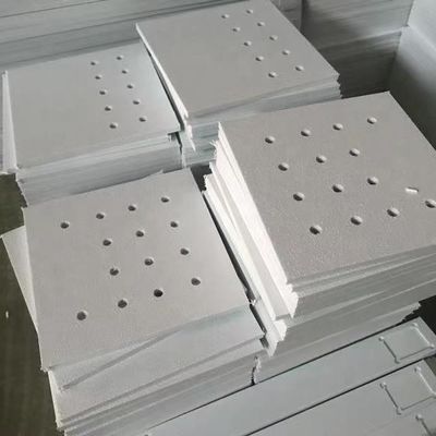 Service de coupe sur mesure pour les panneaux de décoration en plastique ABS/acrylique/PP/PET/polycarbonate/HDPE