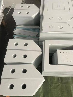 Service de coupe sur mesure pour les panneaux de décoration en plastique ABS/acrylique/PP/PET/polycarbonate/HDPE