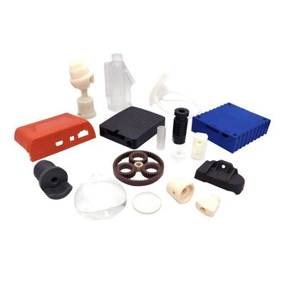 Service de moulage par injection personnalisé pour des produits en polycarbonate personnalisés aux couleurs et tailles personnalisées