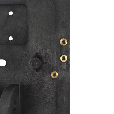 Coque en plastique noir anti-déformation à faible retrait avec position précise des trous pour l'assemblage de circuits imprimés