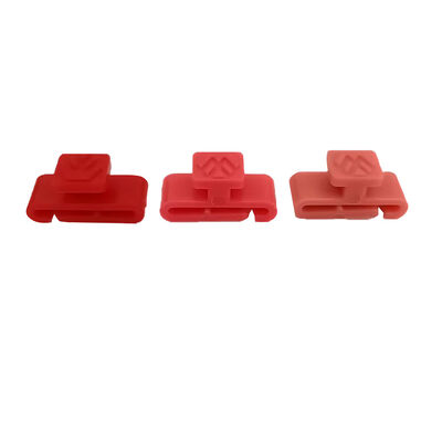 Couleur personnalisée de haute résistance, couverture de ventilation du casque, protection du menton et pièces de rembourrage pour le casque de sport professionnel